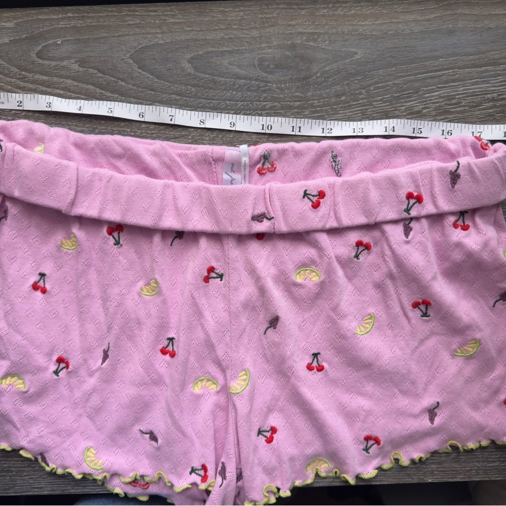 Urban Outfitters Out From Under Pink Primrose Pointelle Micro Shorts Size XL - Picture 6 of 6